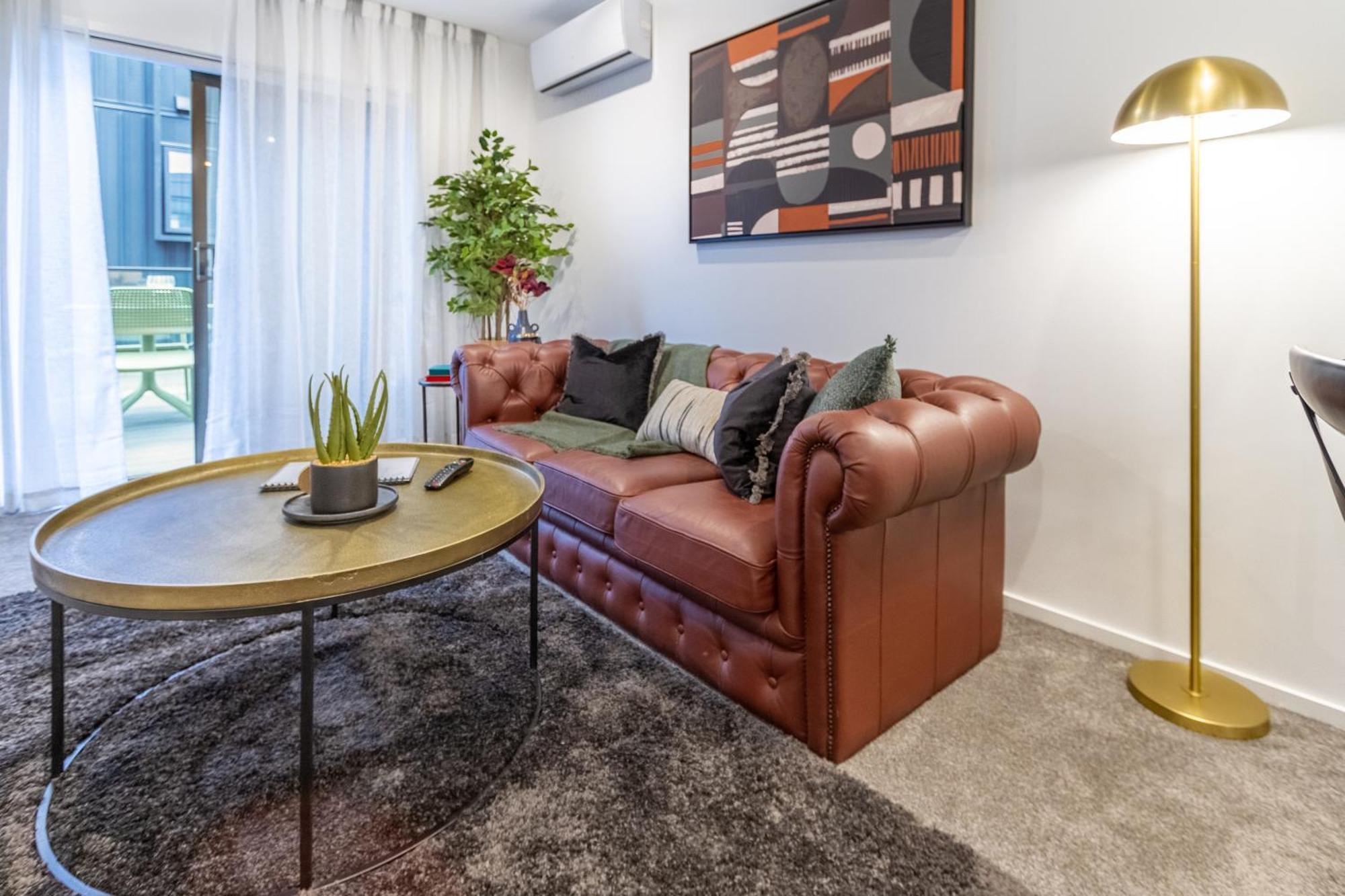 Apartamento Designer Detailing In The Cbd: 2 Bed 2.5 Bath *
