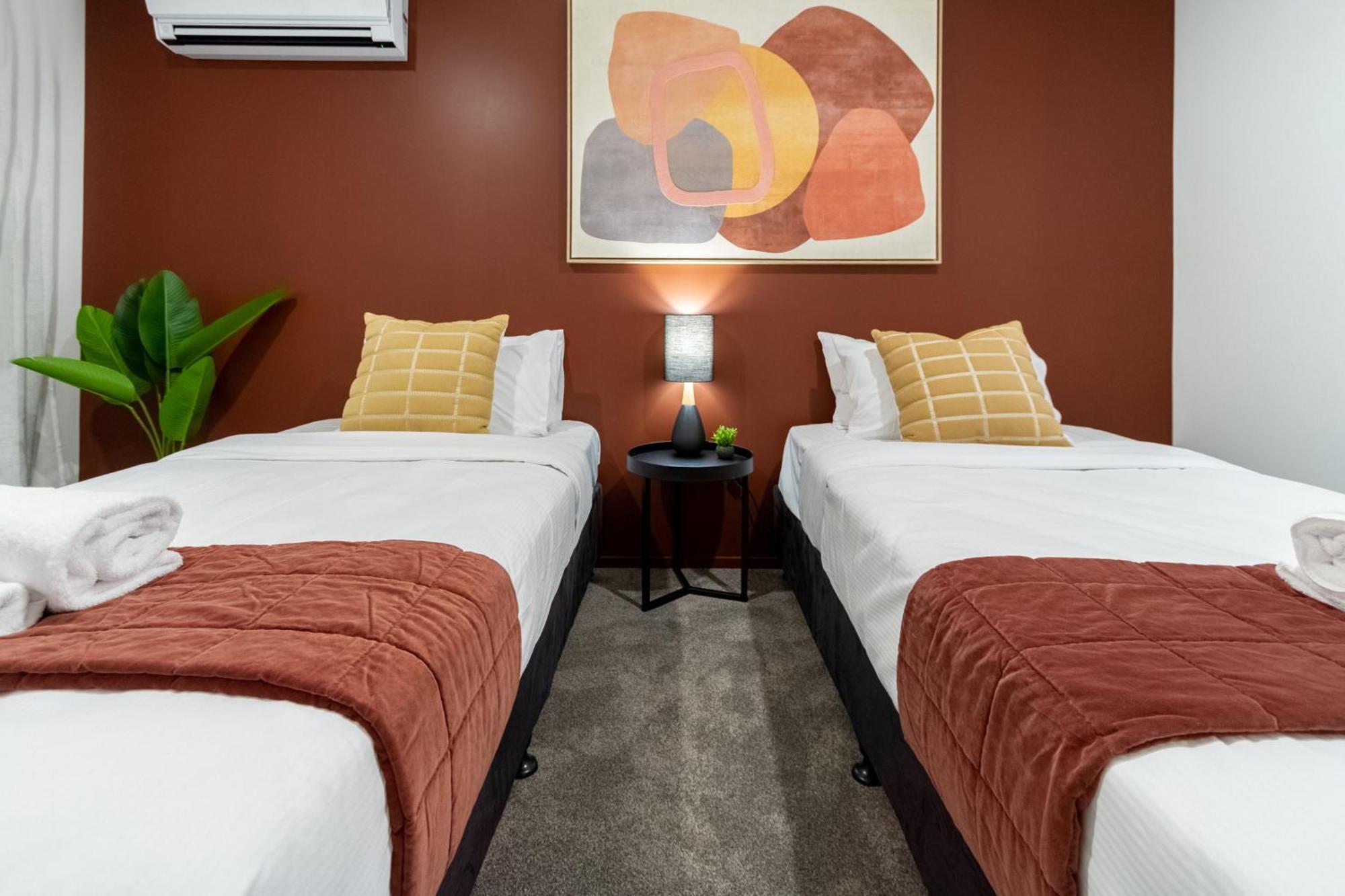 Apartamento Designer Detailing In The Cbd: 2 Bed 2.5 Bath *